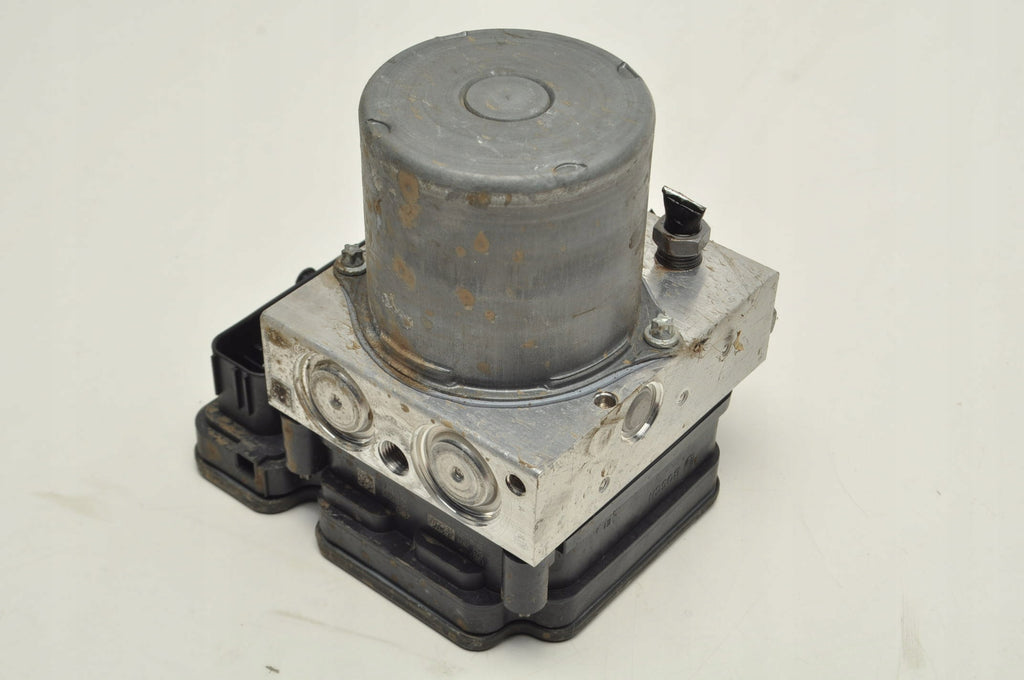 ABS PUMP VOLVO XC40 31445741