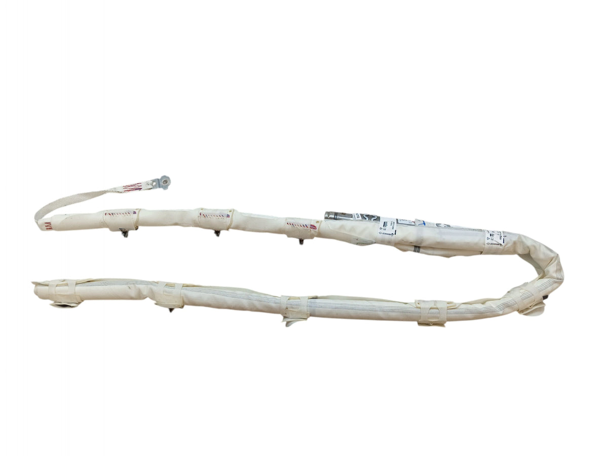 AIR CURTAIN RIGHT RENAULT MEGANE IV STATION WAGON 985P09833R