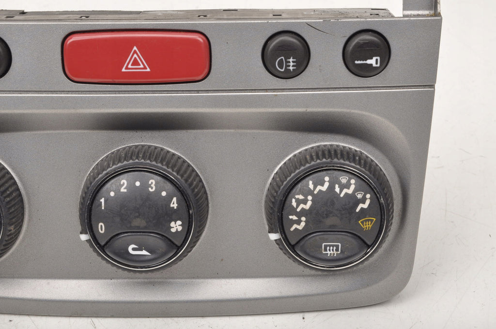 ALFA ROMEO 147 AIR SUPPLY PANEL 1560741130