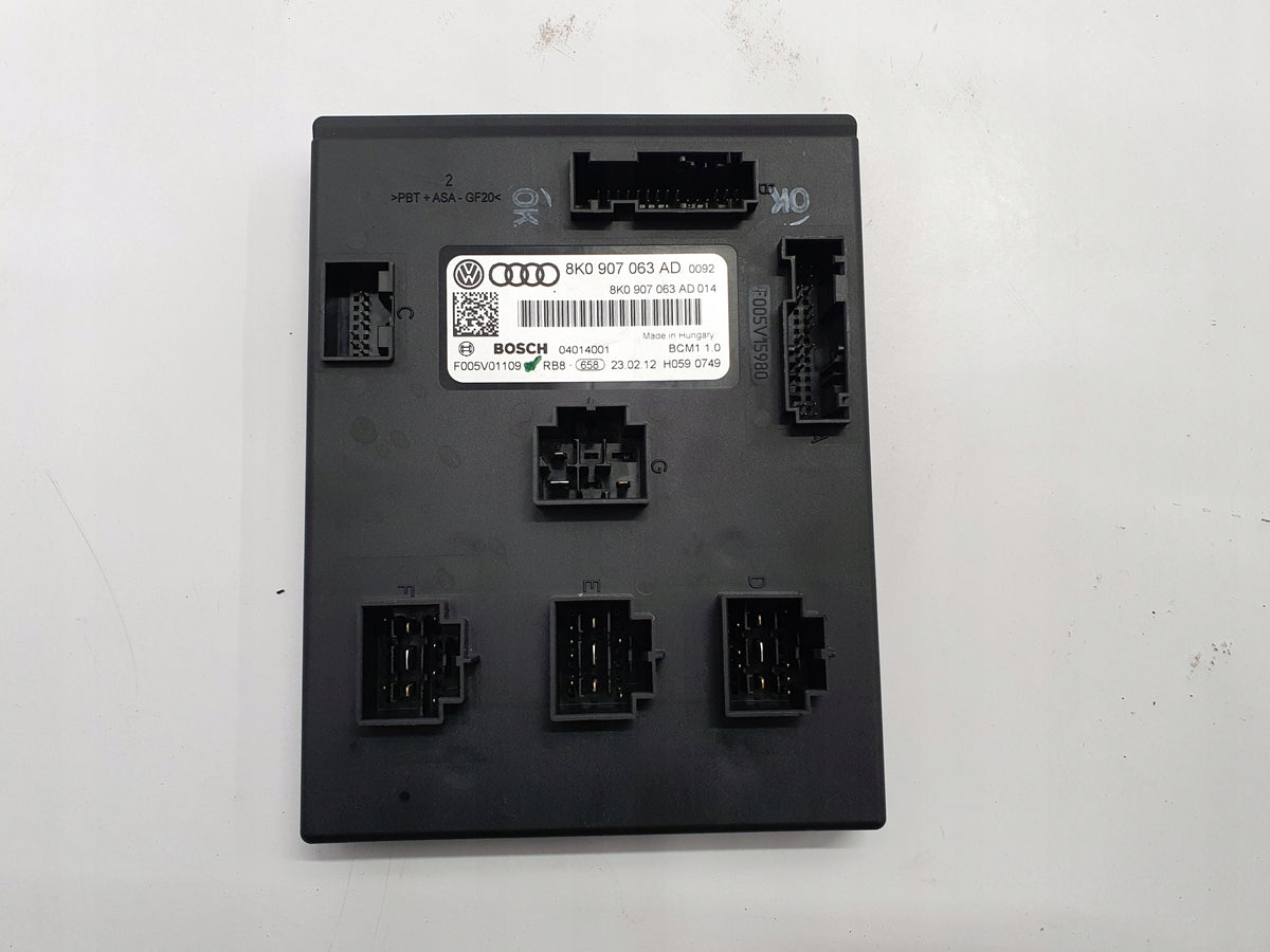 AUDI A4 B8 COMFORT MODULE BORDNETZ 8K0907063AD