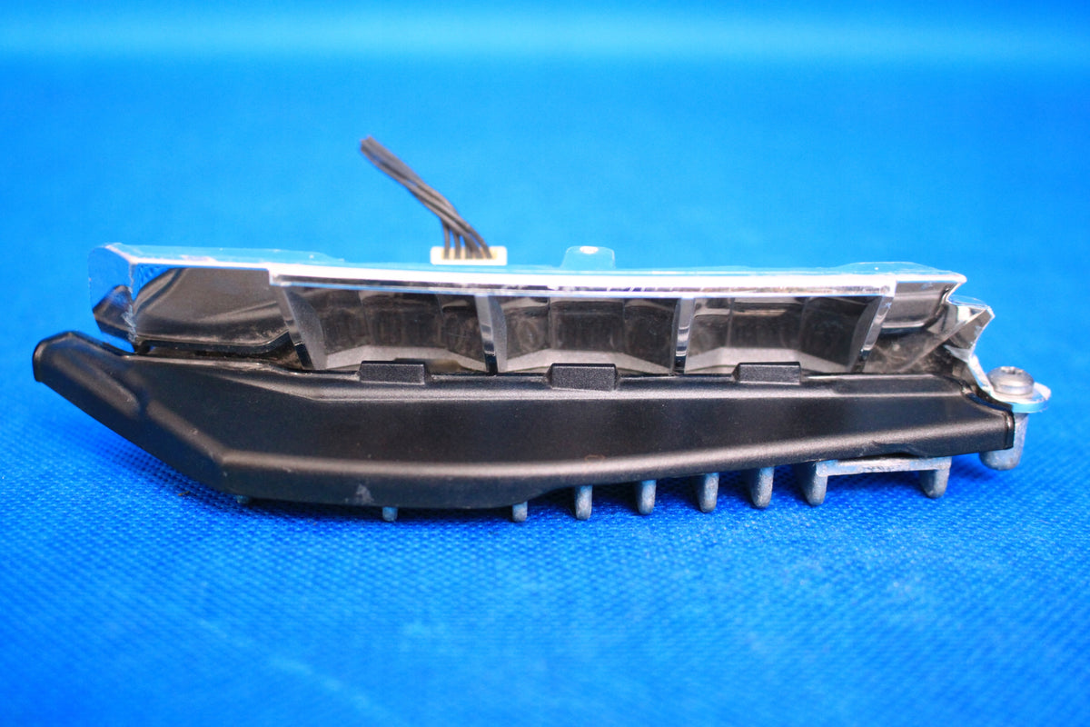 AUDI A4 B9 8W LAMP REFLECTOR LED MODULES RIGHT 2016R