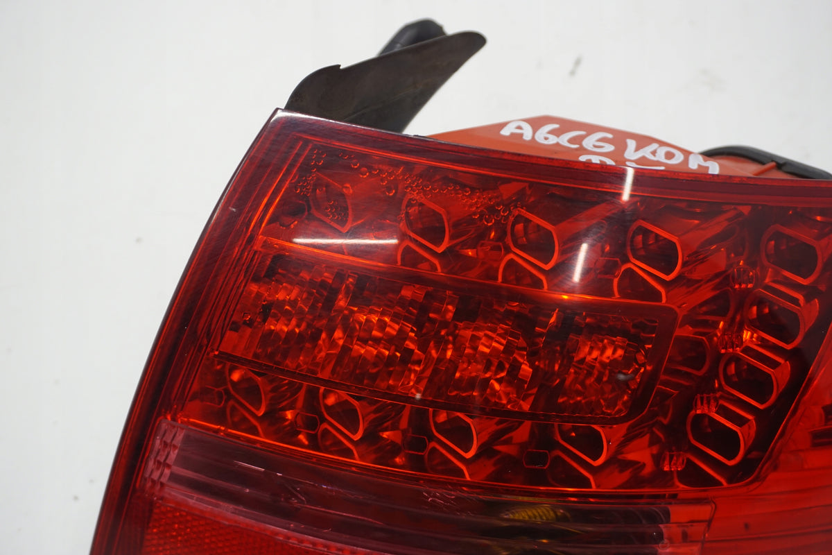 AUDI A6 C6 STATION WAGON LAMP RIGHT REAR 4F9945096H