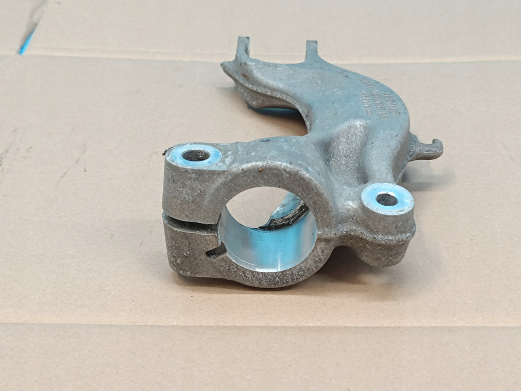 AUDI A6 C8 LIFT AVANT 2025 R SHOCK ABSORBER MOUNT RIGHT FRONT 4M0413038L