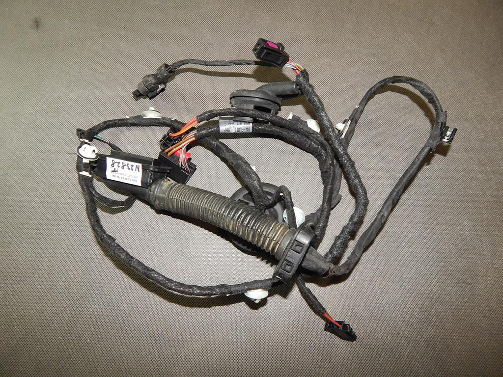 AUDI Q5 8R BEAM RIGHT REAR 8R0971688E