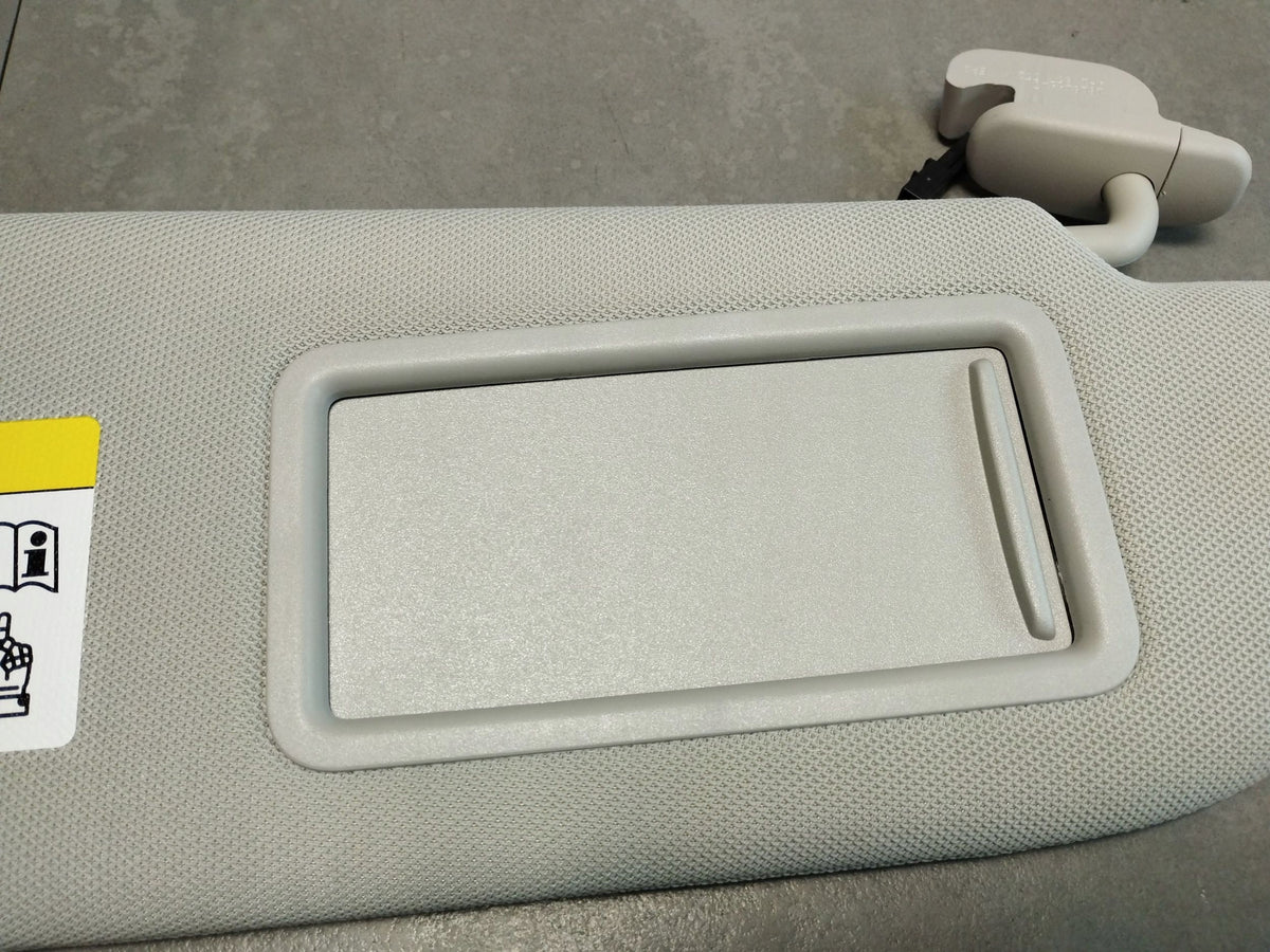 Audi A8 D4 4H sun visor right 4H1857552K