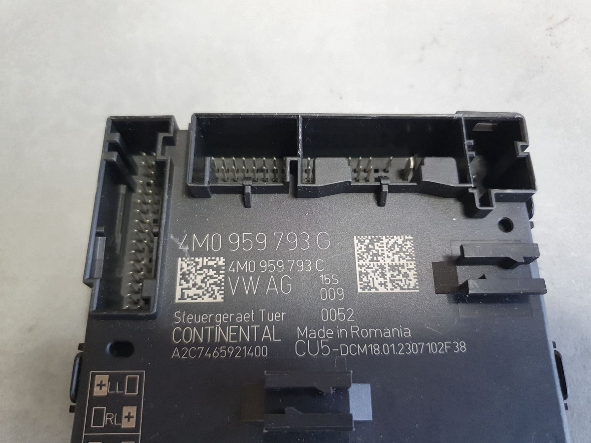Audi Q7 4M Door Module Left Front 4M0959793G