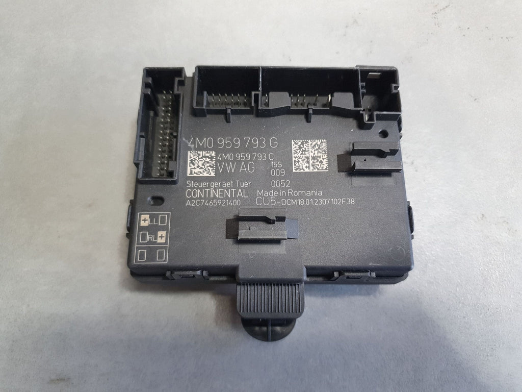 Audi Q7 4M Door Module Left Front 4M0959793G