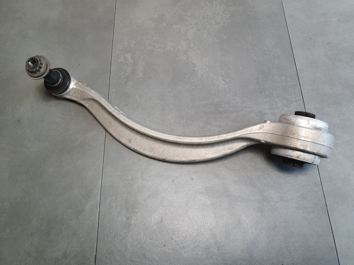 Audi SQ6 e-tron Control arm right front 85E407694H