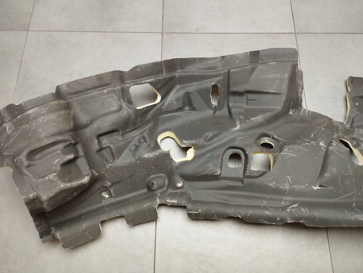 BMW 7 G11 WHEEL ARCH SOUNDPROOFING LEFT REAR 7343475