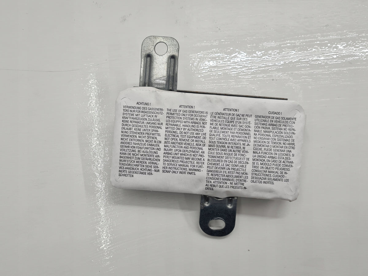 BMW E65 LCI AIRBAG DOOR LEFT REAR 7221013