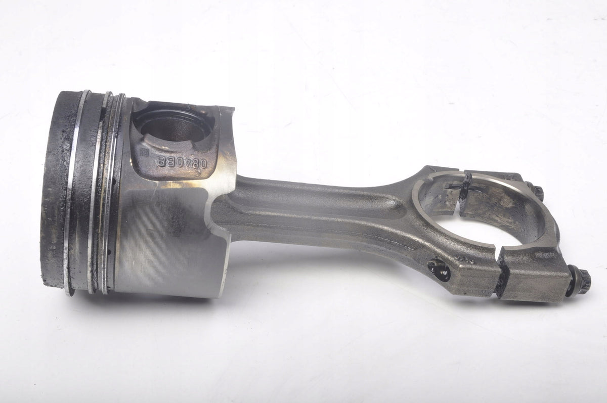 BMW E90 E91 2.0 D PISTON WITH CONNECTING ROD