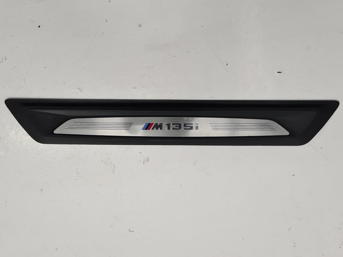 BMW F20 M135I STRIP THRESHOLD OVERLAY LEFT 8055520