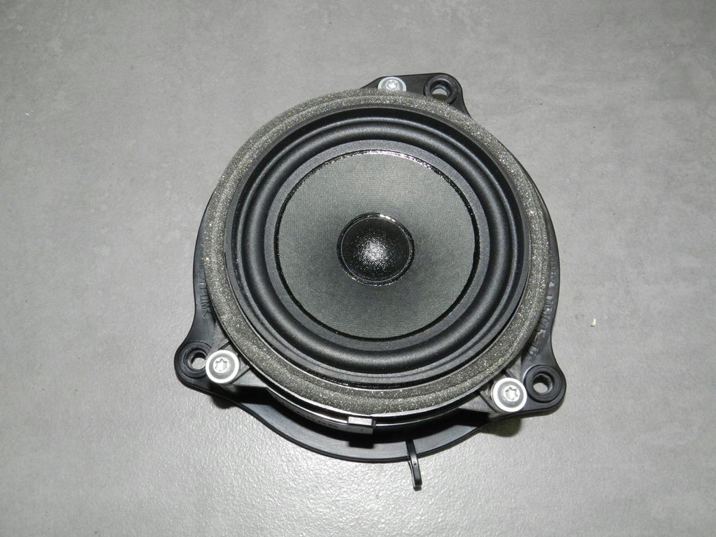 BMW X1 F48 SPEAKER 9281896