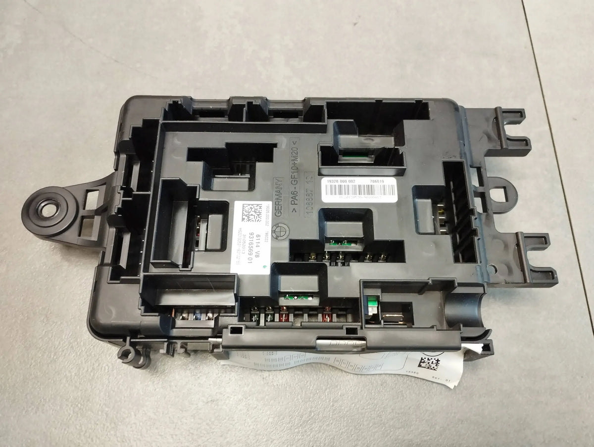 BMW X5 F15 FUSE BOX 9316569