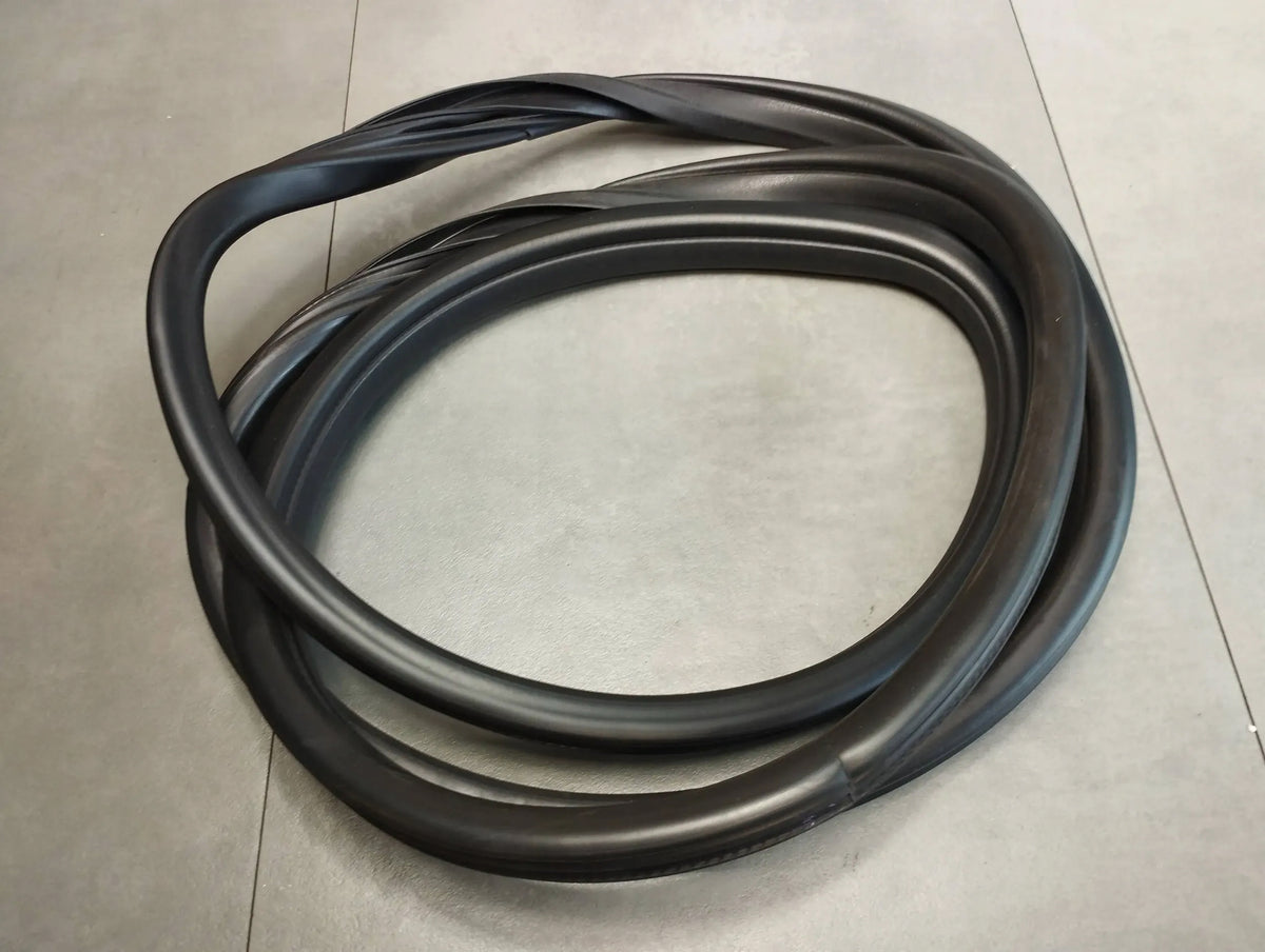 BMW X6 E71 DOOR BODY GASKET LEFT REAR