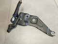 BMW X6 E71 MASK HINGE LEFT 7208627