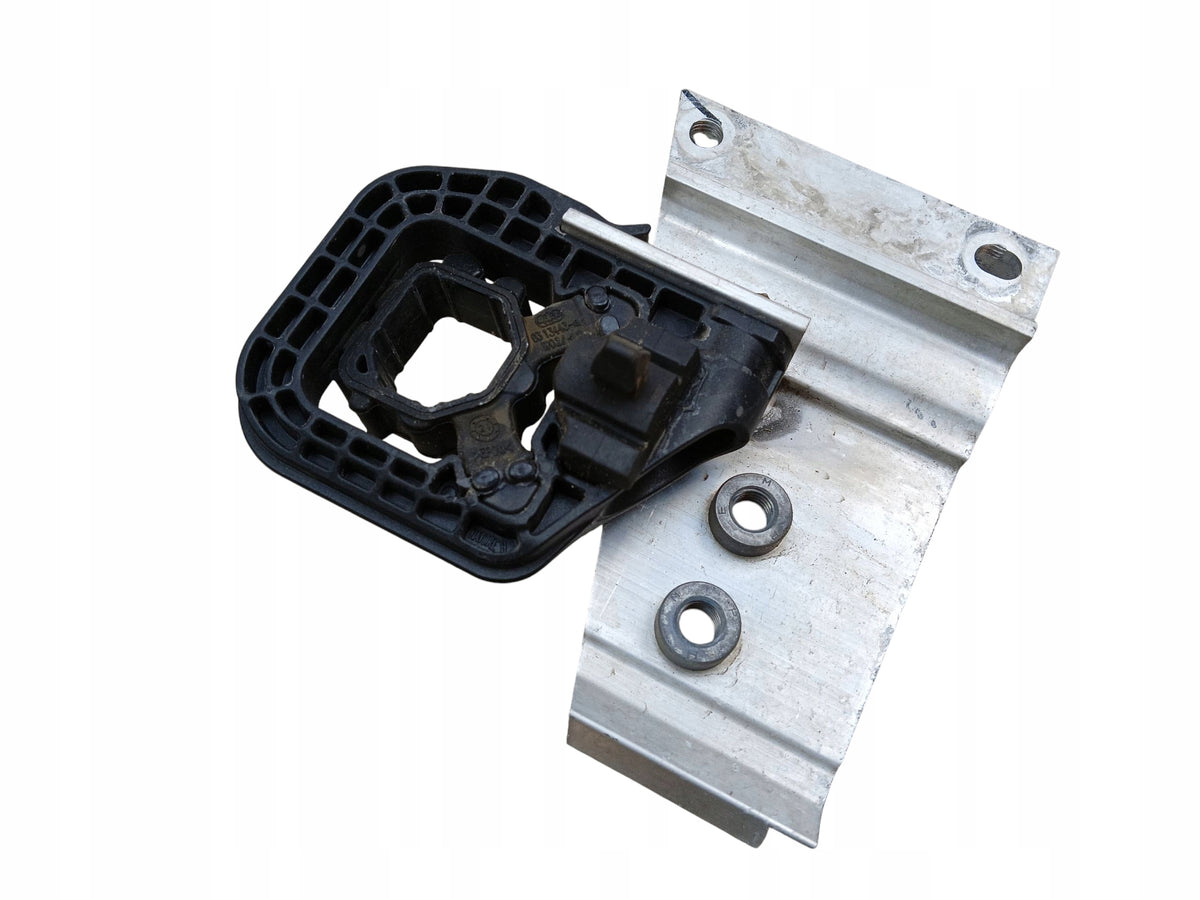 BRACKET MOUNTING RADIATOR RIGHT BMW G26 G20 G29 9895624