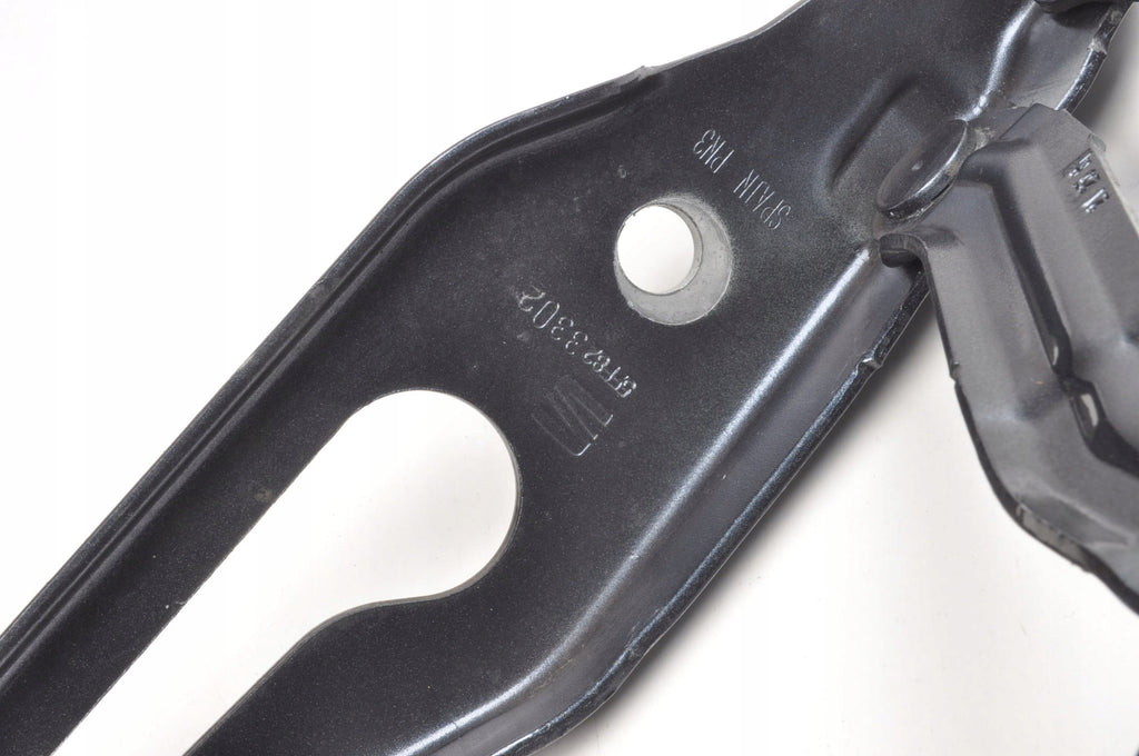 CUPRA FORMENTOR MASK HINGE 5FF823302 RIGHT