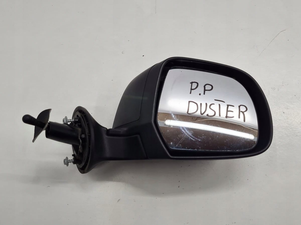 DACIA DUSTER AND MIRROR RIGHT MANUAL EUROPE