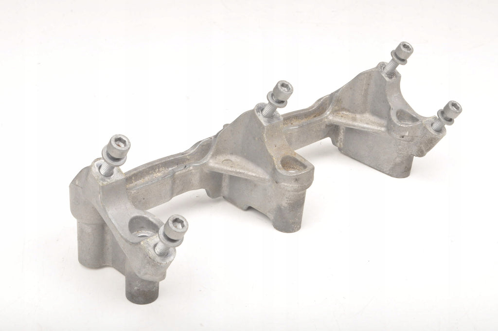 FERRARI CALIFORNIA 4.3 INJECTION RAIL MOUNTING