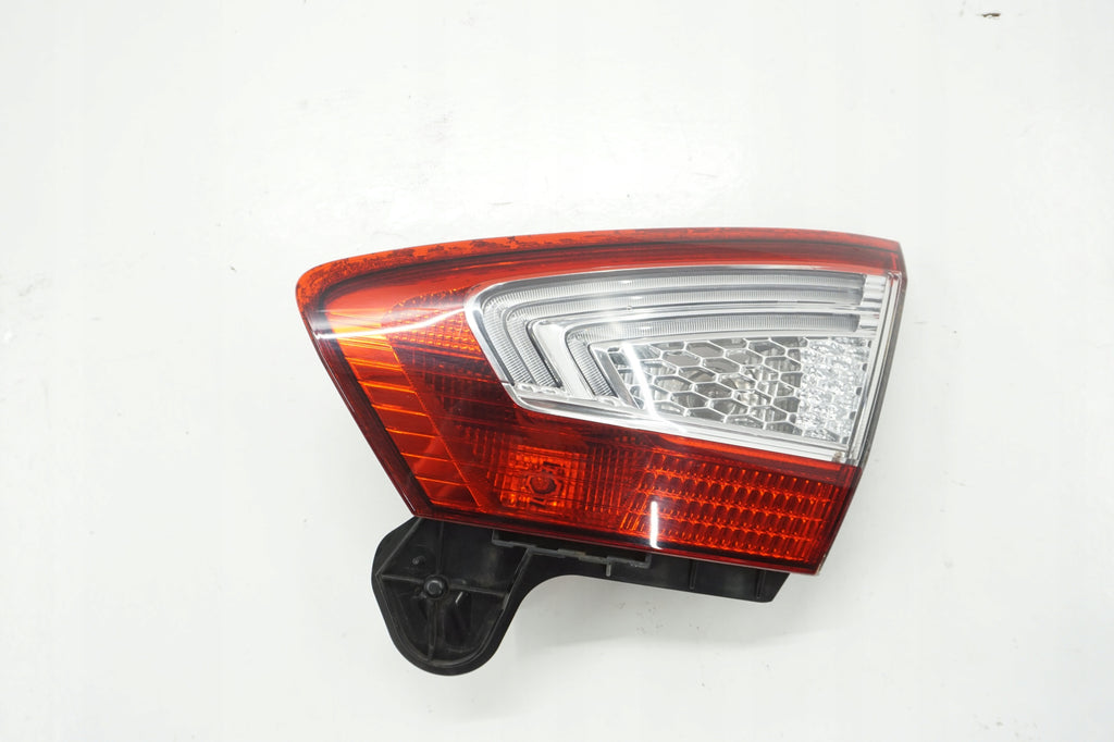 FORD MK4 LIFT HB LAMP RIGHT REAR IN FLAP