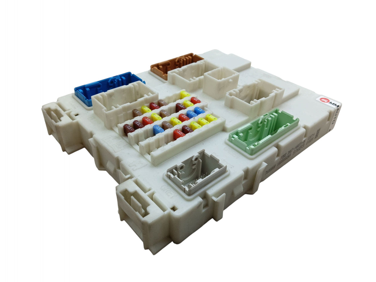 FUSE BOX BSI MODULE FORD FOCUS MK3 DV6T-14A073-BK