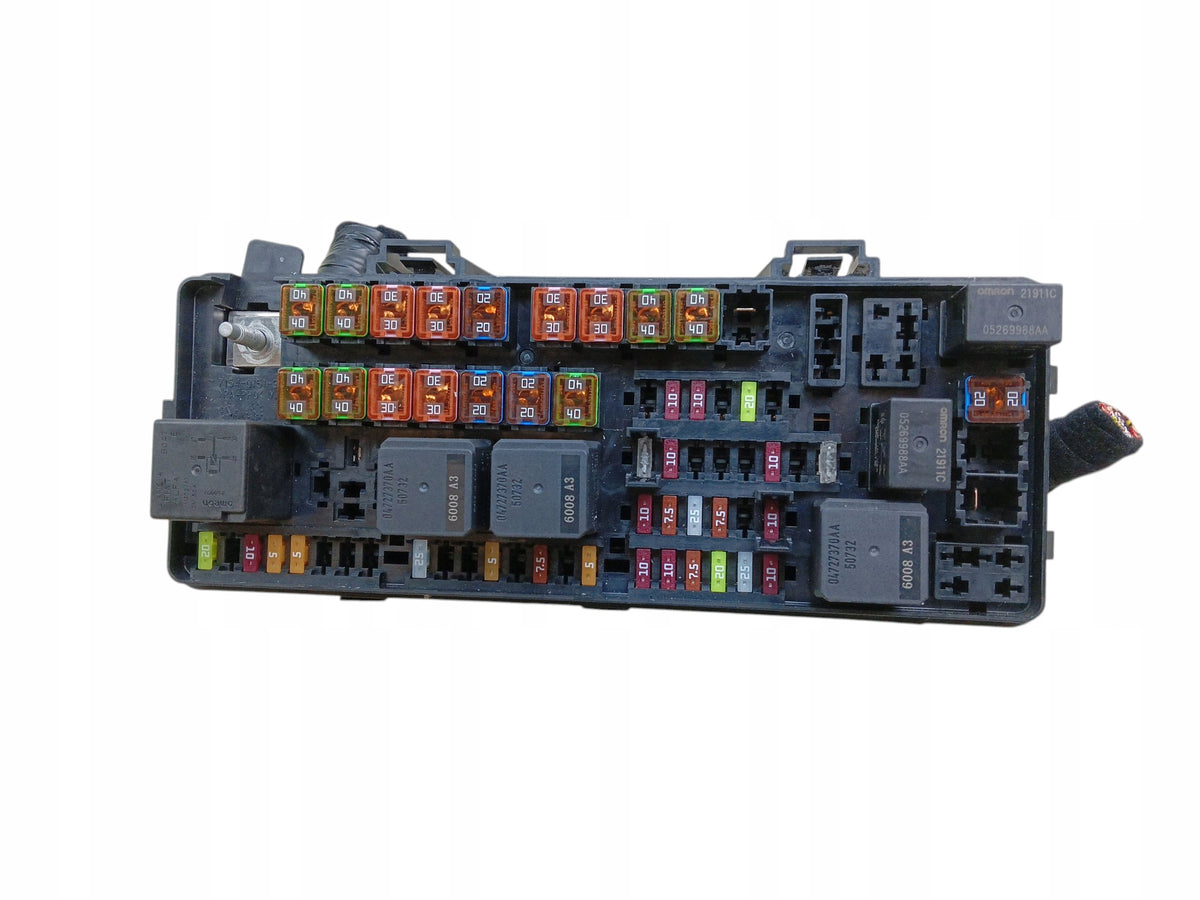 FUSE BOX MASERATI GHIBLI III 670030528