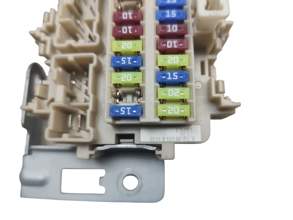 FUSE BOX RENAULT KADJAR 8901R