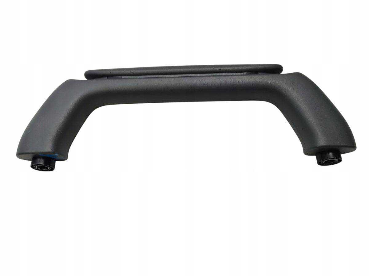 HANDLE POST LEFT LAND ROVER DEFENDER II L663