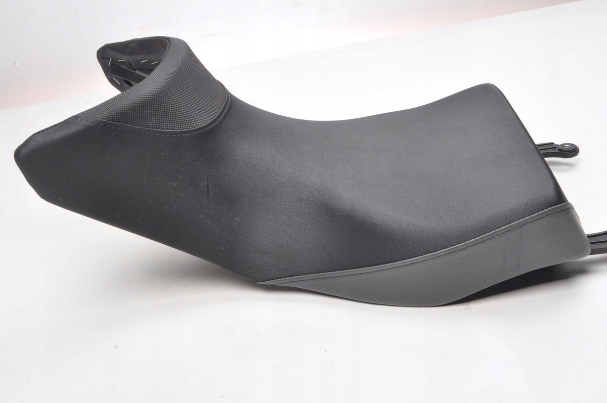 HONDA NT 1100 SEAT COUCH