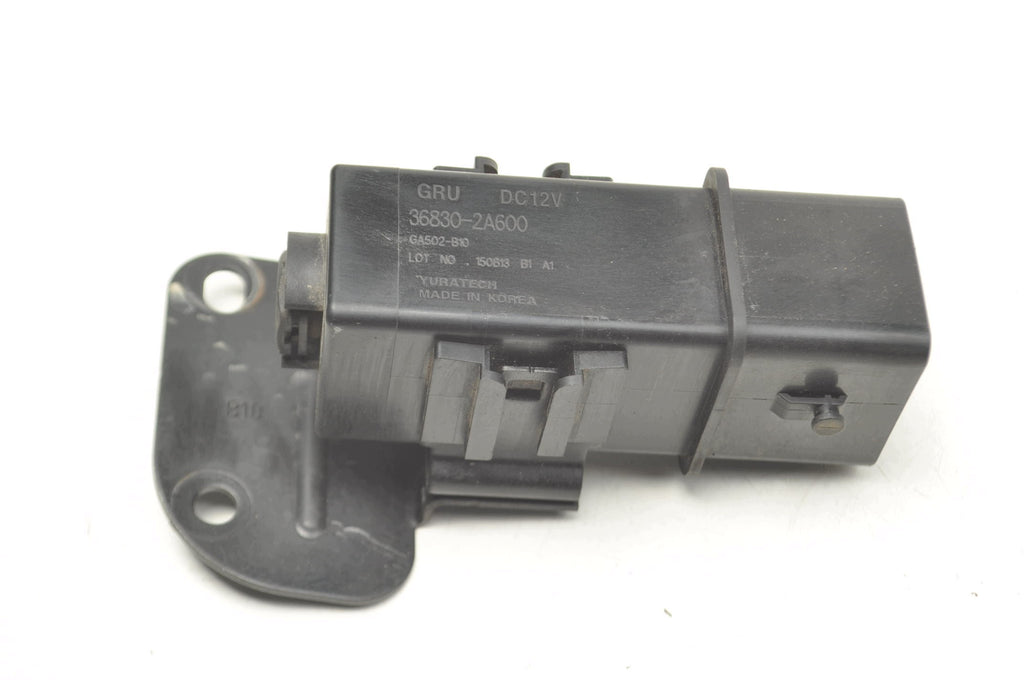 HYUNDAI IX20 36830-2A600 LIFT RELAY MODULE