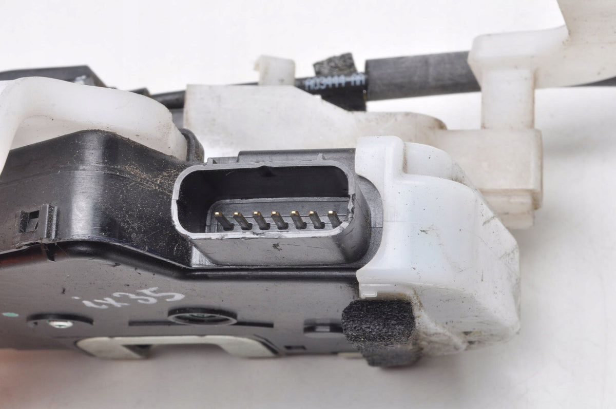 HYUNDAI IX35 DOOR LOCK RIGHT FRONT 7-PIN UK
