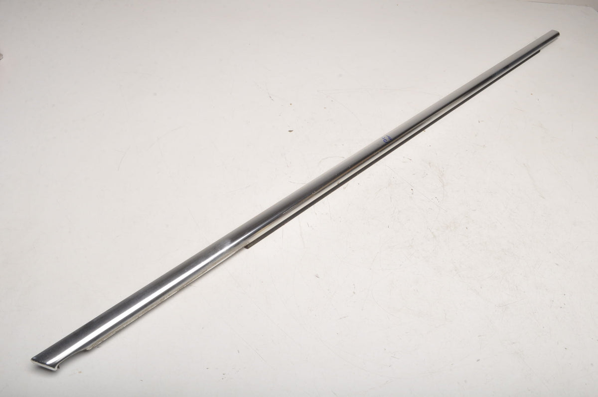 INSIGNIA A SKIPPER STRIP, RIGHT FRONT, CHROME
