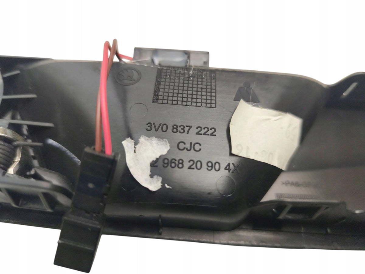 INTERIOR DOOR HANDLE RIGHT FRONT SKODA SUPERB III 3V0837222