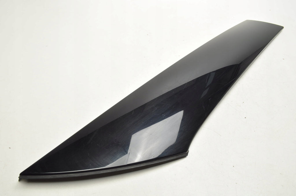 JAGUAR XJ X351 POST COVER RIGHT REAR AW93-29148-AD