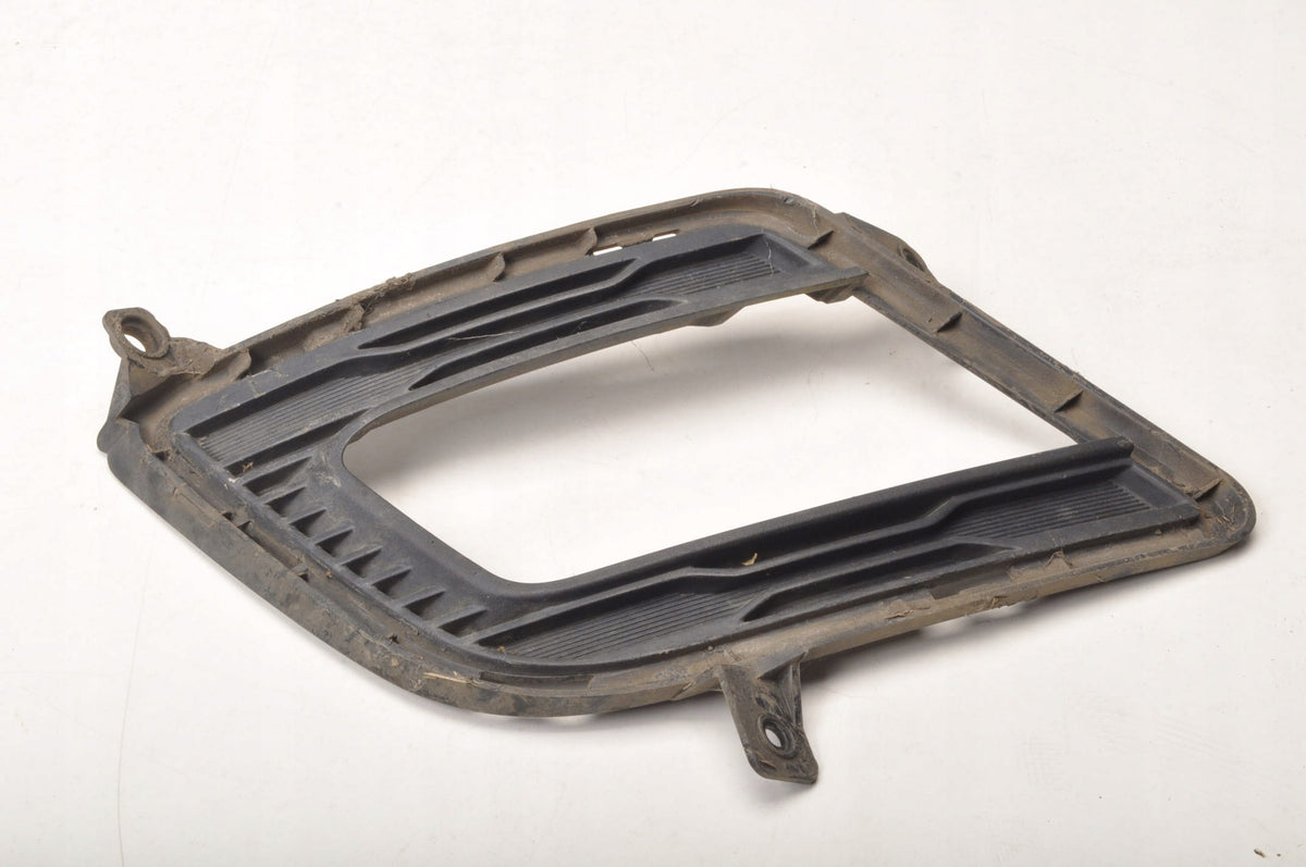 KIA CEED AND FRAME HALOGEN GRILLE LEFT 86563-1H500 LIFT