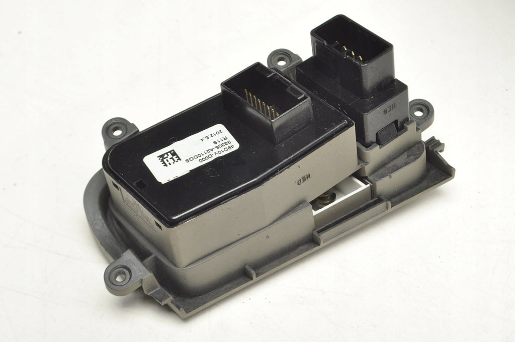 KIA CEED II SWITCH PANEL 93305-A2110