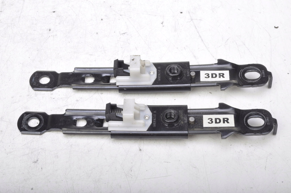 KIA PRO CEED BELT ADJUSTMENT SLIDER 6089651 SET