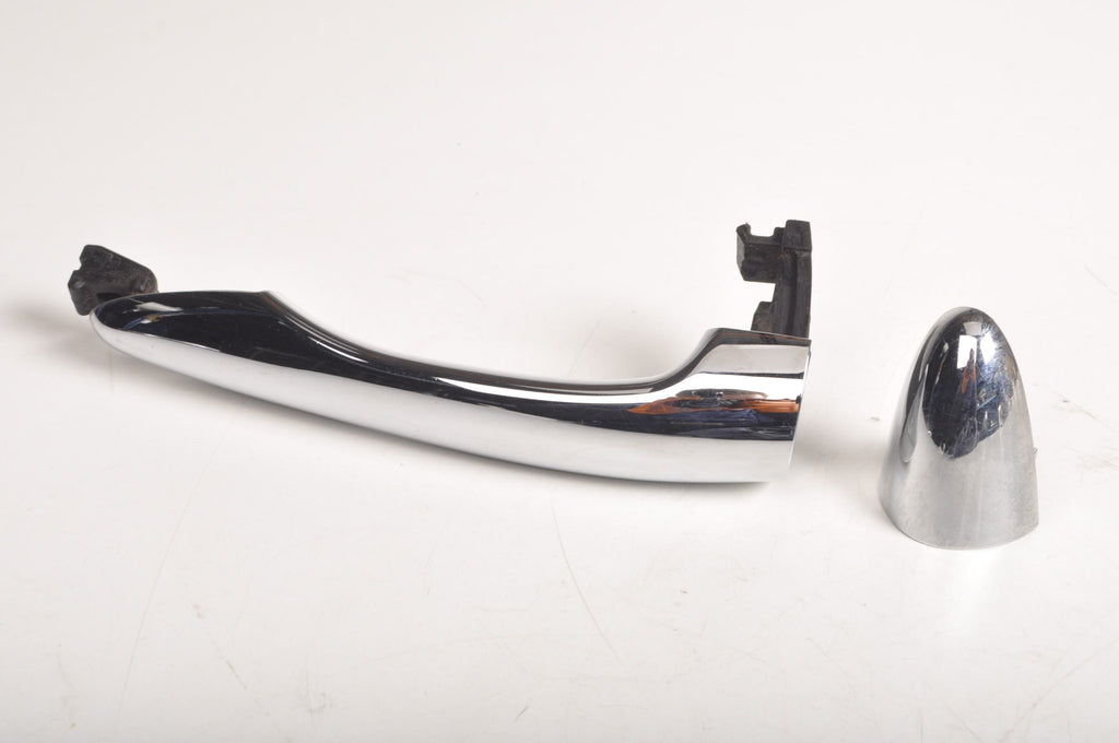 KIA SPORTAGE III DOOR HANDLE LEFT FRONT UK
