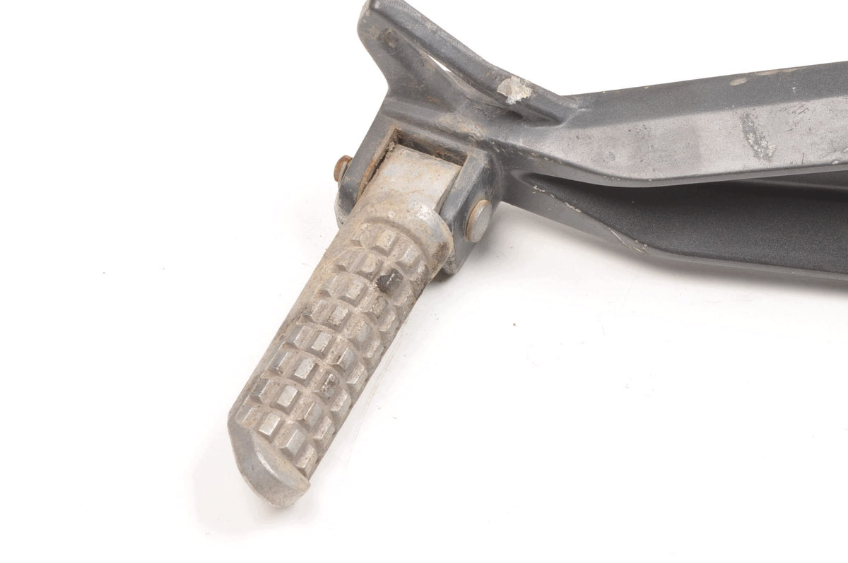 LEXMOTO LXS 125 SET FOOTREST RIGHT