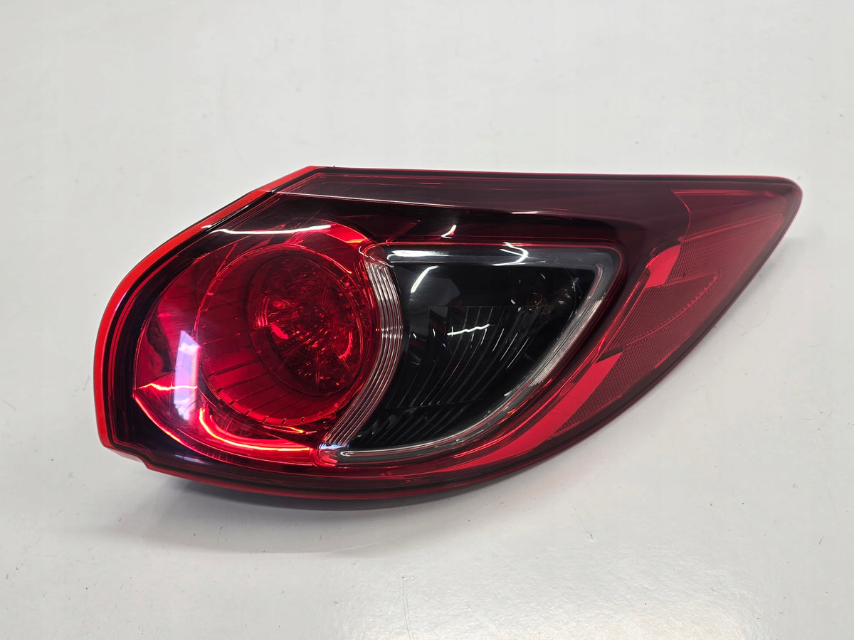 MAZDA CX-5 AND 12-14R LAMP RIGHT REAR KD5451150