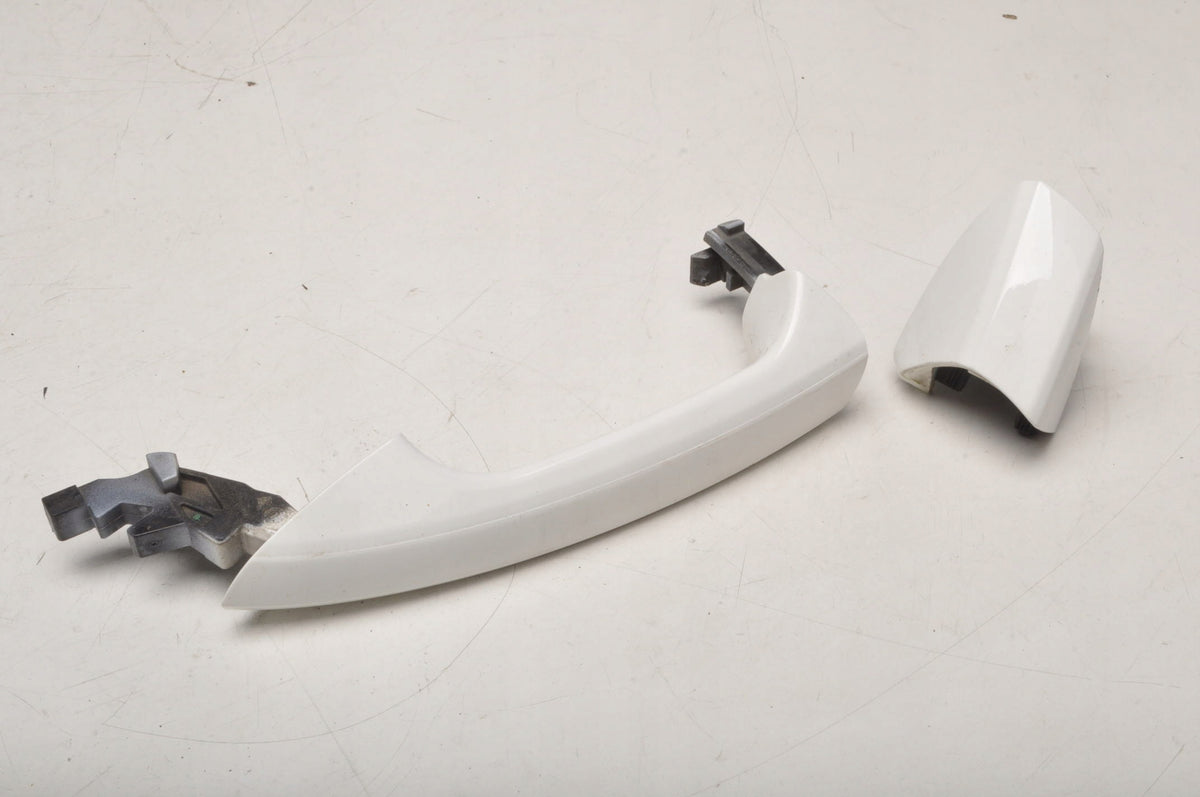 MERCEDES W172 R172 DOOR HANDLE LEFT FRONT
