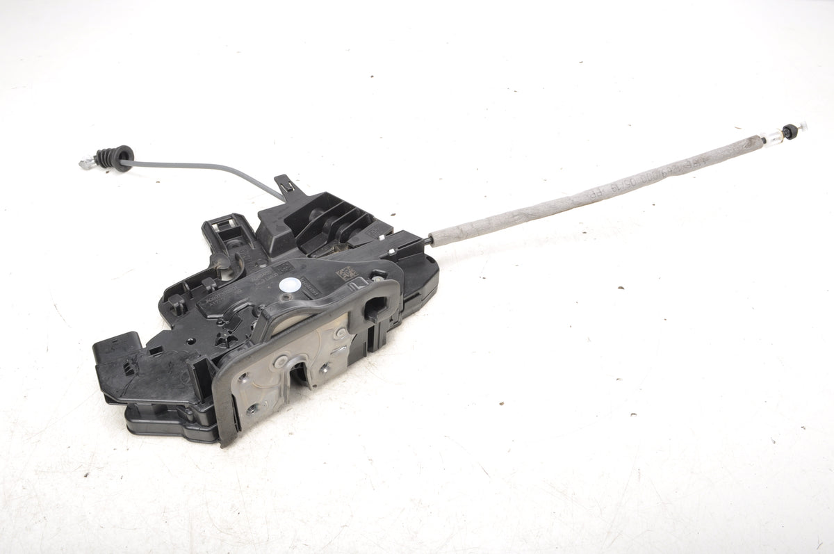 MERCEDES W177 DOOR LOCK RIGHT REAR 6 PIN