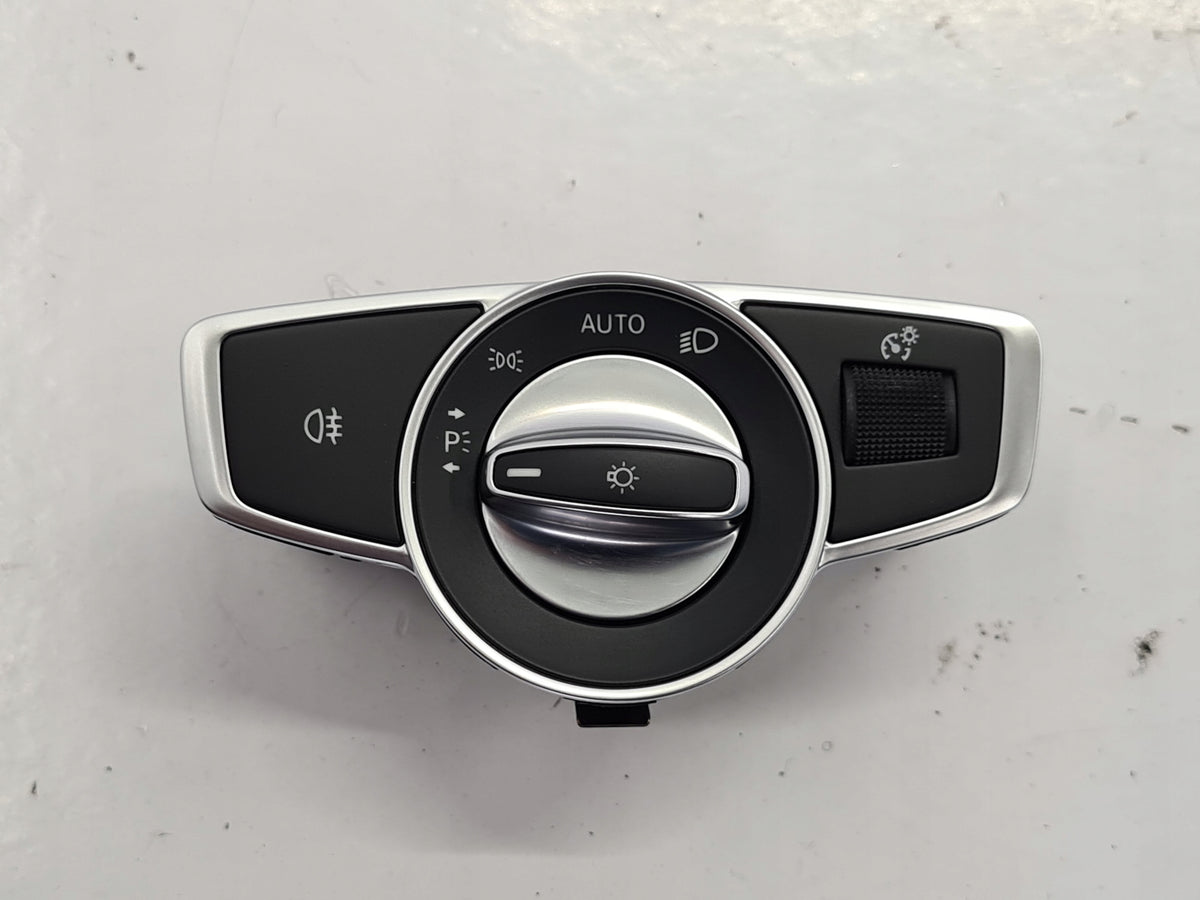 MERCEDES W205 SWITCH LIGHT SWITCH A2059051810