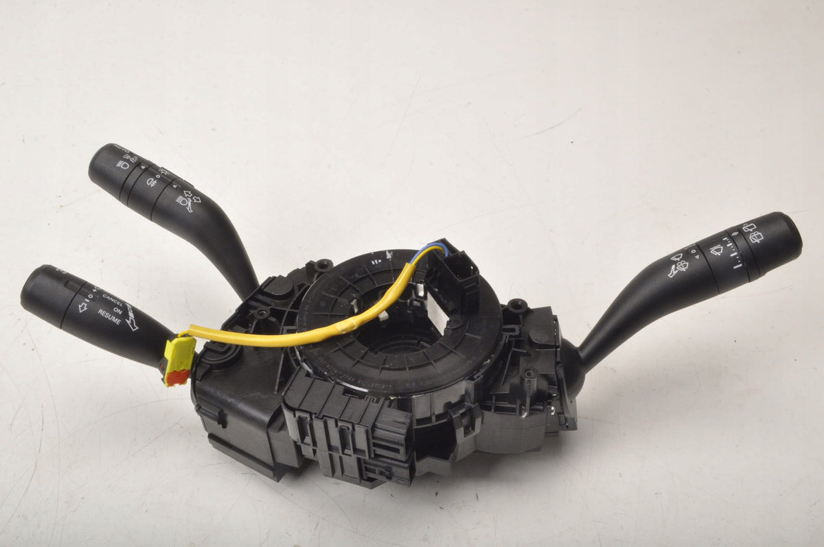 MG HS COMBINED SWITCH TAPE 654466978 LIFT 2024R
