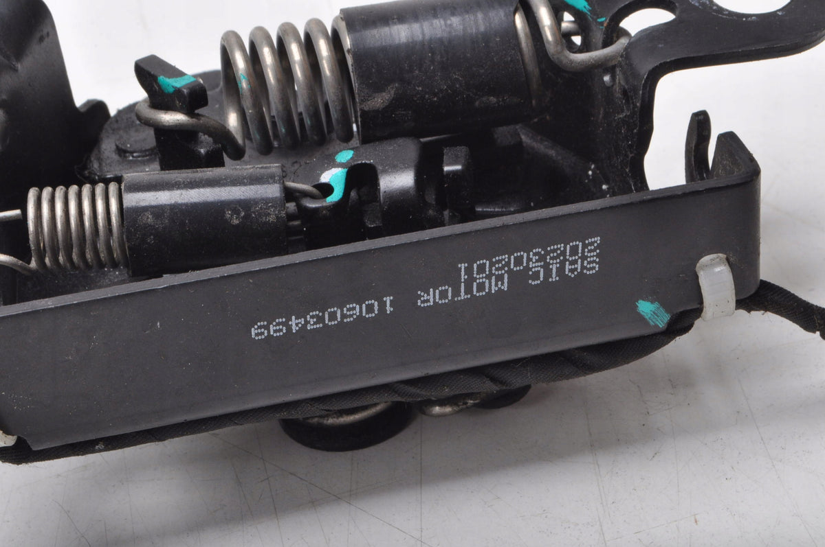 MG HS MASK LOCK 2023 R 10603499 2023