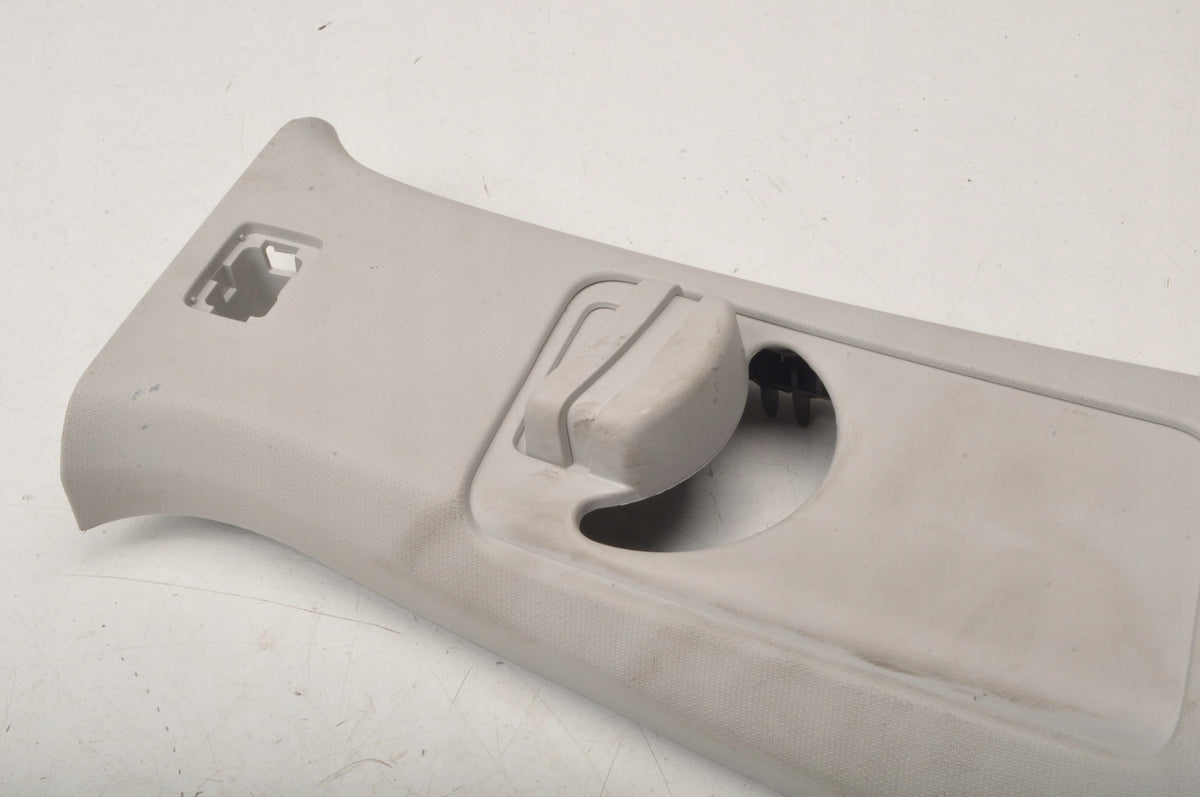 MG HS POST COVER PLASTIC RIGHT 30136563 2024