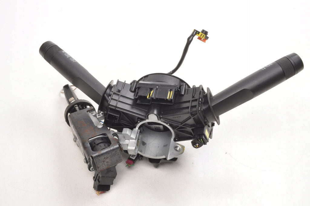 OPEL MOCHA AND COMBINED SWITCH 95384289