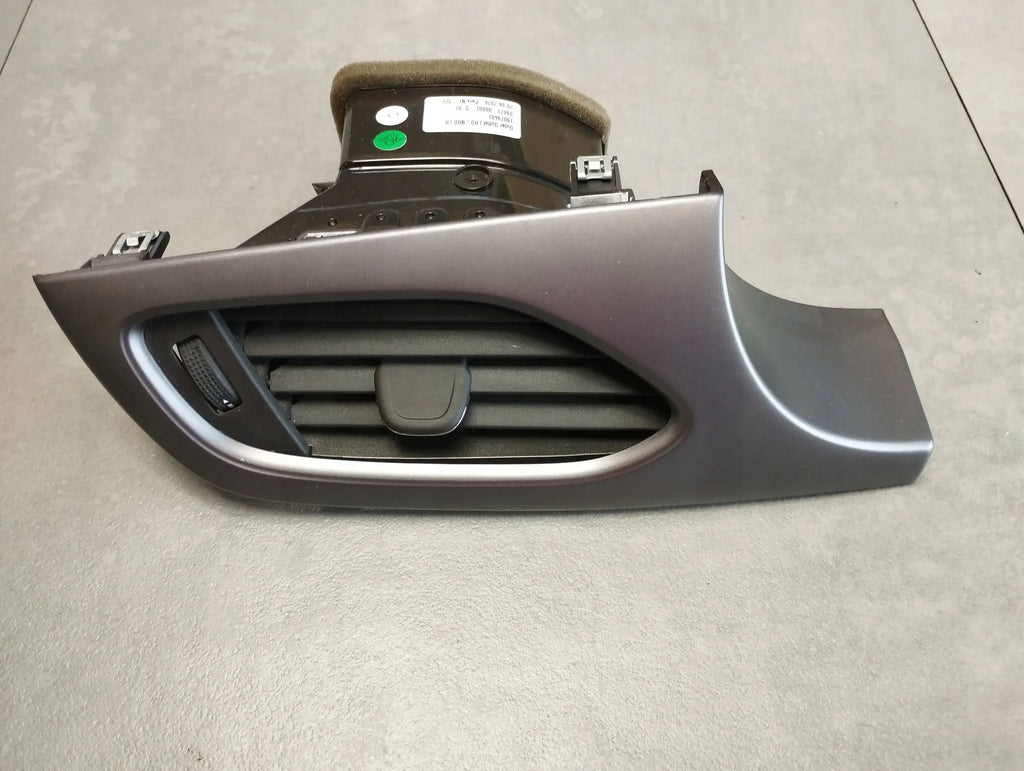 Opel Astra K AIR SUPPLY GRILLE LEFT 39079555