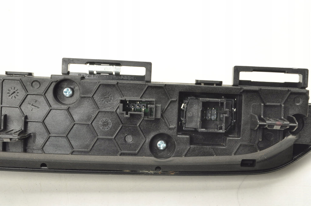 PANEL RADIO SWITCHES OPEL MOCHA B 98348291